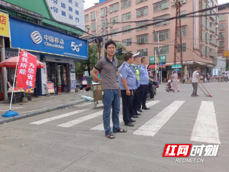 职场新人如何选择适合自己的第一份工作？这个问题困扰着许多年轻人。
